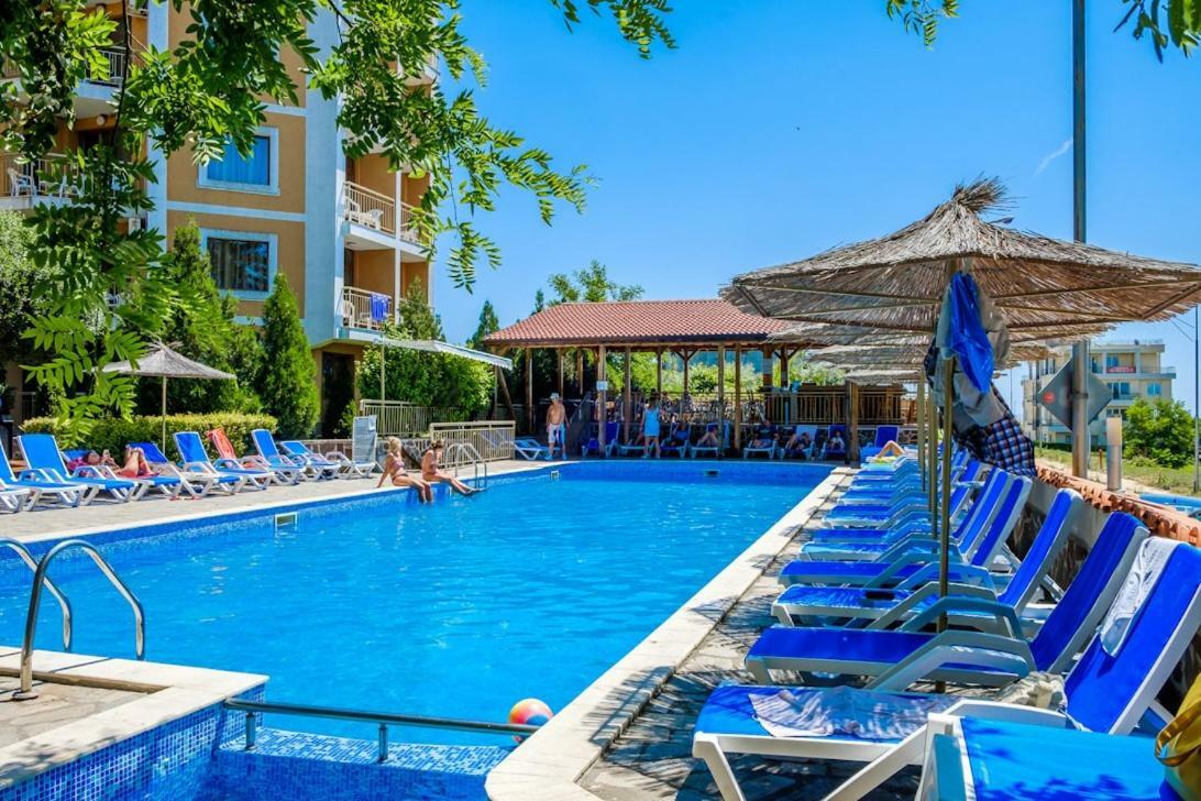 Vemara Club Hotel And Villas - Free Parking And Free Beach Access Byala  Exterior foto